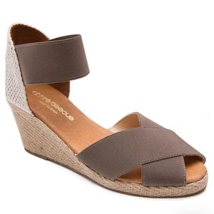 André Assous Womens Erika Espadrille Peep Toe Wedge in Taupe Fabric Size 8